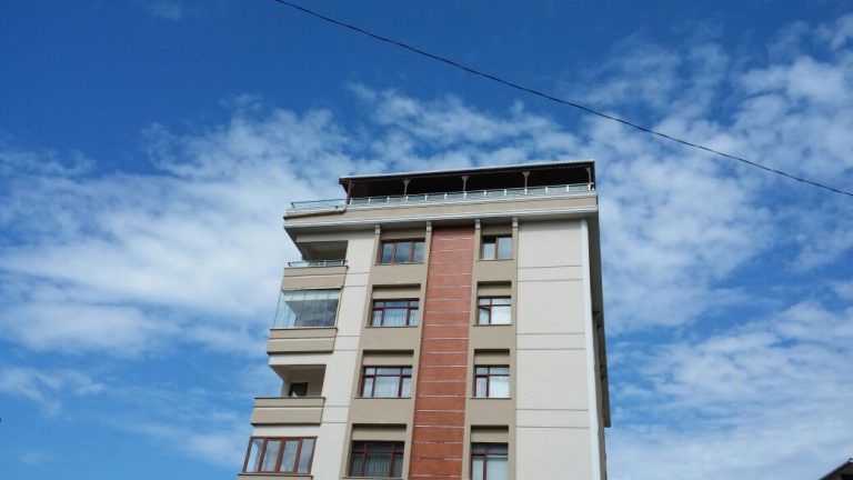 Teras Korkuluğu