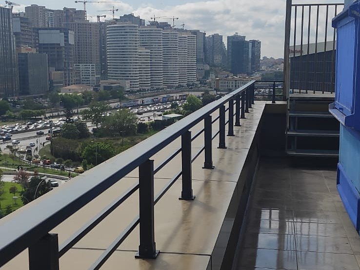 Göztepe – Parapet Üstü Kale Küpeşte